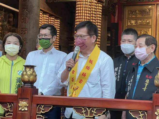 林佳龙重话警告侯友宜，社会住宅不能卖。（王扬杰摄）