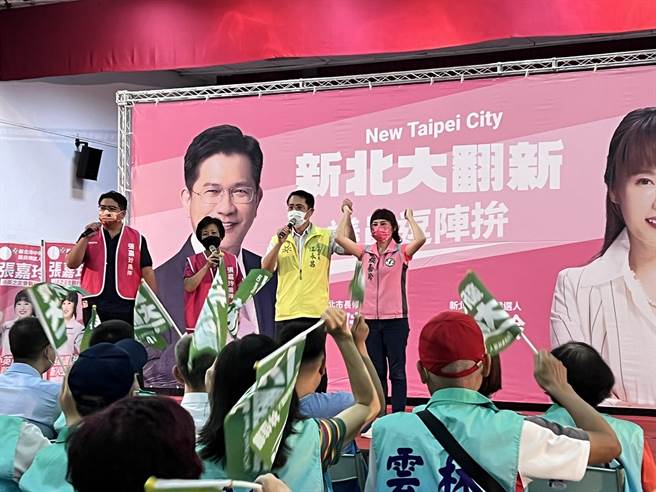 江永昌致词时大讚张嘉玲。（李奇叡摄）