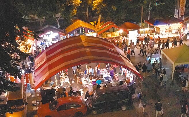 暌违近2年的冈山篮籗会即将于今年中秋节前夕的9月8日、9日登场。（本报资料照片）