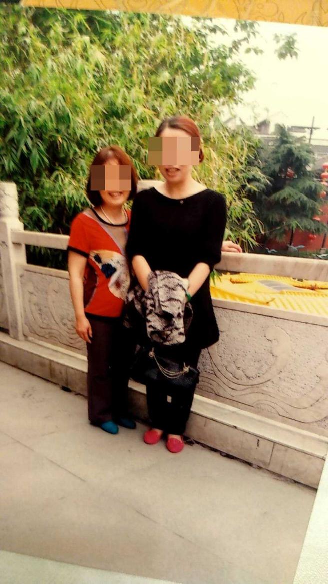 阿莲与女儿分别长达20多年，如今最大的心愿是与唯一的骨肉团聚，却遭层层阻拦。（图／读者提供）