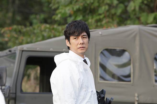 西岛秀俊拍摄《新．超人力霸王》时相当乐在其中。（野兽国提供）