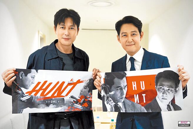 李政宰（右）导演处女作《猎首密令》邀来郑雨盛一起主演。（摘自IG）