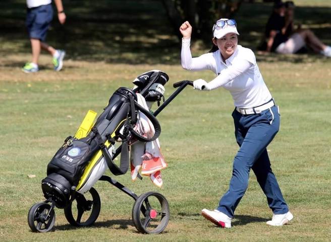 许淮茜以73杆完成圣托杯世界业余女子高球队际锦标赛最后一回合。（中华高协提供）