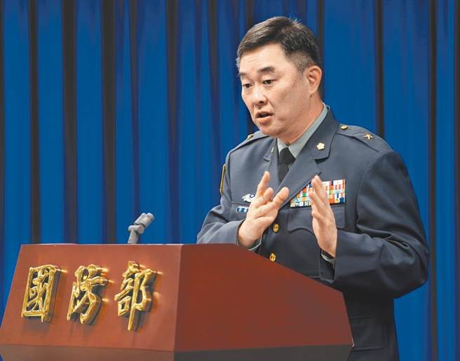 新任陆军六军团指挥官叶国辉中将，律己甚严，每周只花千元。（本报资料照片）