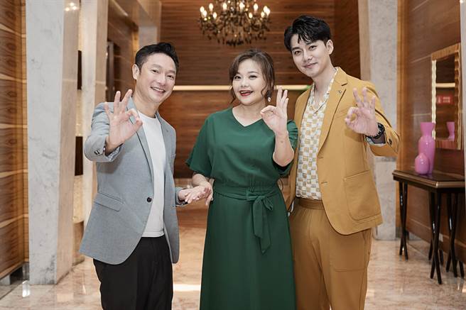 謝祖武（左起）、林嘉俐、李唯楓在劇中是一家人。（LiTV、大愛提供）