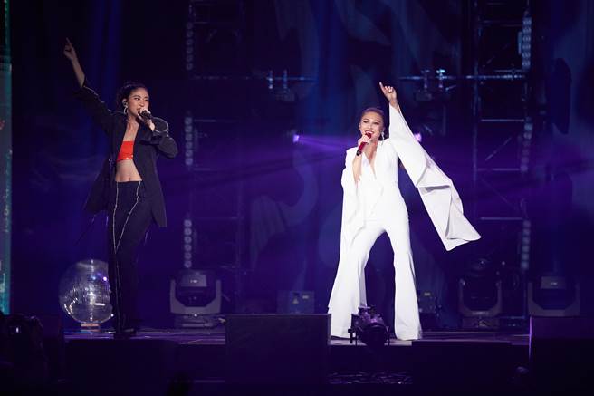 艾怡良昨在高雄流行音乐中心举办演唱会。（天地合提供）