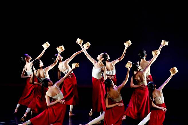 2022.8.28　台东县：▲天空舞集连续19年蝉联台东县杰出演艺团队，以部落传说为题材的创作，备受肯定。（庄哲权摄）