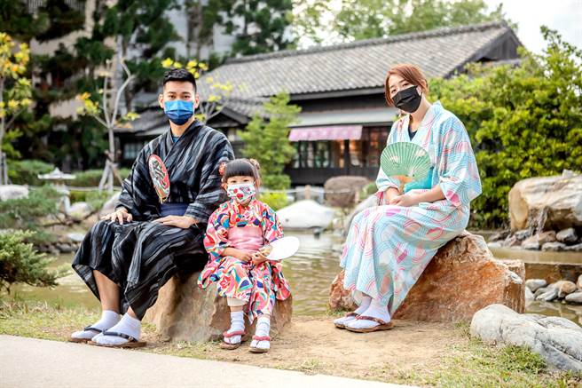 「桧意森活村」，是全台范围与数量最多的日式建筑群，全家大小租借和服在园区游逛。（嘉义市政府提供∕吕妍庭嘉义传真）