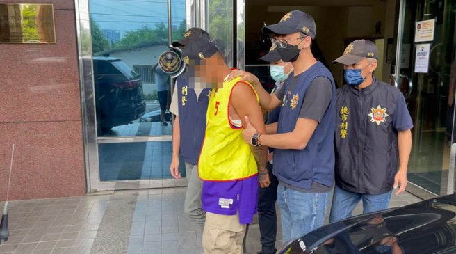 自強外役監逃逸許姓收容人28日遭龍潭警方逮捕。(翻攝照片／蔡依珍桃園傳真)