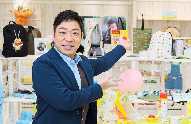 日媒曝光香川照对酒店女公关性骚扰细节。（图／twitter@_teruyukikagawa）