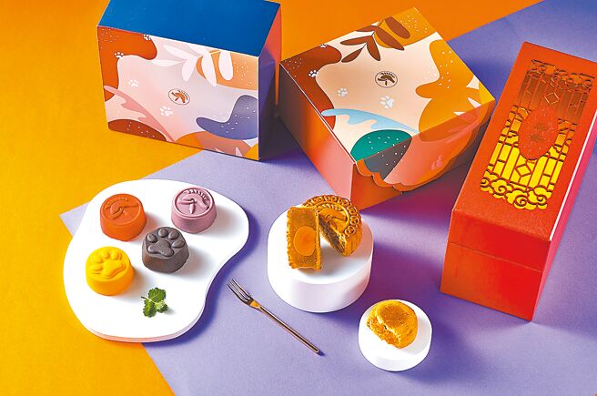 凯撒饭店连锁今年推3款富含祝福意义、吸晴又美味的中秋礼盒，早鸟75折优惠，另享有团购优惠。图／凯撒饭店连锁提供