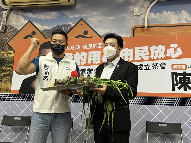 郑宝清感嘆，才宣布参选，就被大量梗图和「1450」污蔑猛攻。（资料照/蔡依珍摄）