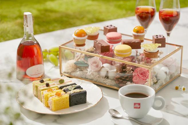 （台北寒舍艾美酒店北纬二十五推出「午后茶漾」双人下午茶，每组1,580元。图／寒舍艾美酒店）