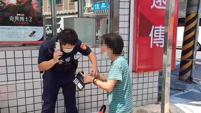 神冈区73岁的张林老妇人，因失智日前迷路找不到回家的路？向警方求助？（警方提供）