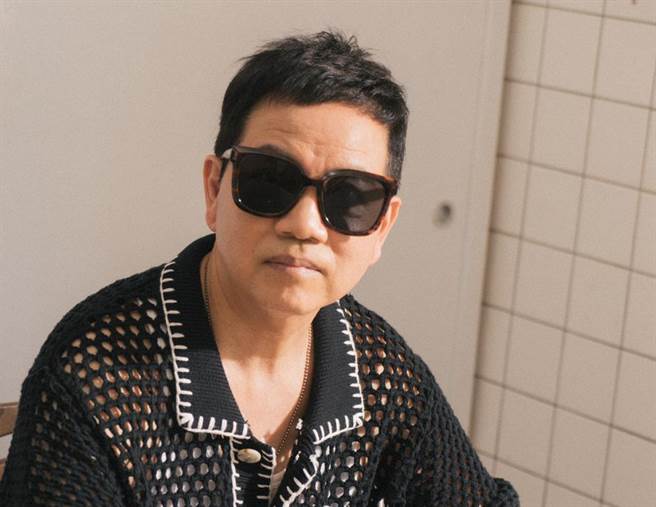 陈凯伦日前受儿子之邀拍摄广告。（KlassiC.提供）