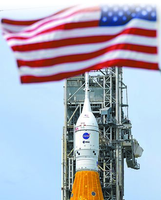 引擎出問題 NASA登月火箭將延後發射