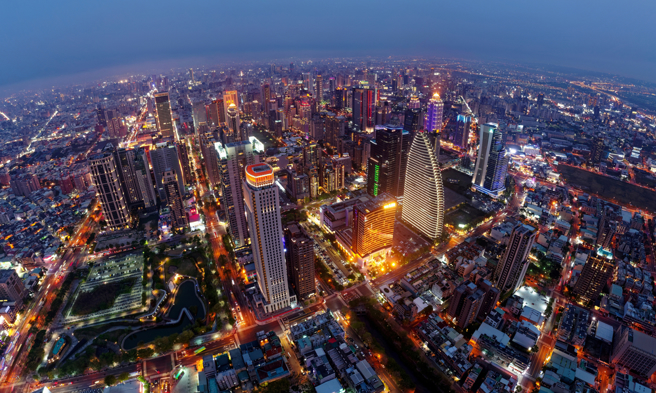 六都过去4年谁的变化最大，眾人齐喊这县市。（图／shutterstock）