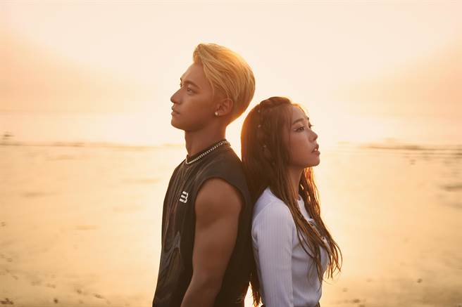 吳霏與艾薇新生代強強聯手推出全新單曲〈起點〉。（環球音樂提供）