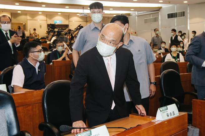 行政院长苏贞昌今(30)日出席「联合国反贪腐公约第二次国家报告国际审查会议」。(郭吉铨摄)