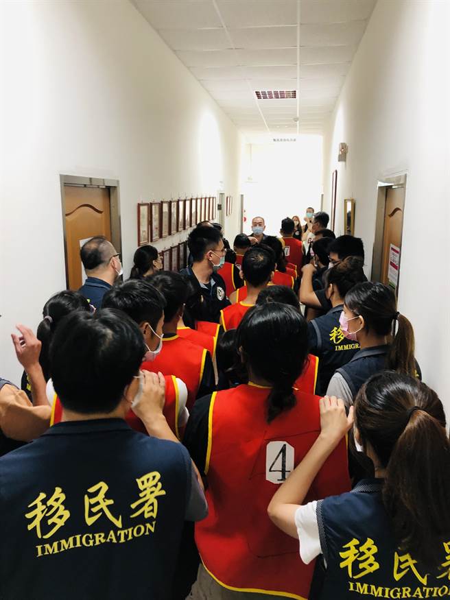 移民署查獲22名失聯移工（移民署提供）