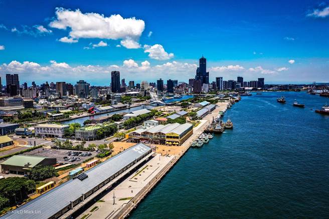 蓬莱商港区位于驳二艺术特区对面，此次的台湾设计展将在此办。（高市文化局提供／杨舒婷高雄传真）