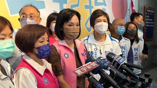 针对国民党桃园市长参选人张善政卷入抄袭风波，国民党高雄市长参选人柯志恩今（31）日狠呛绿营，「张飞打岳飞」，不能因林智坚抄袭罪证确凿，就要把所有事情混为一谈。（柯宗纬摄）