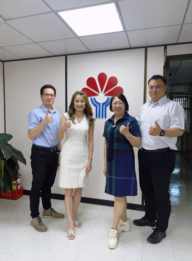 透过培育企业创新转型，发展出能够被市场需要的商业模式，加深人与土地的连结，才能让地方或品牌长久运营，找回在地活力。(照片/嘉南药理大学提供)