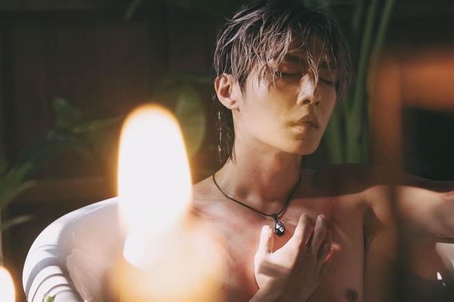 炎亚纶自认《我愿意》七彩云霞情节是最难诠释之一。（络思本娱乐制作提供）