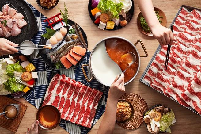 聚推出多款日式汤头让欢聚更有滋味。（聚日式锅物提供）