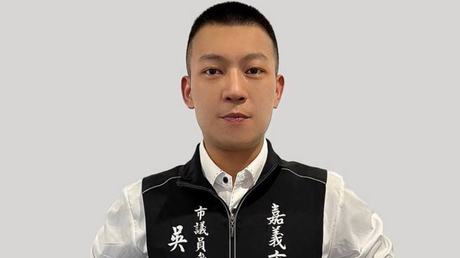 凤梨笑说，如果自己参选，绝对没有抄袭造假等问题。（翻摄自凤梨 吴泓逸脸书）