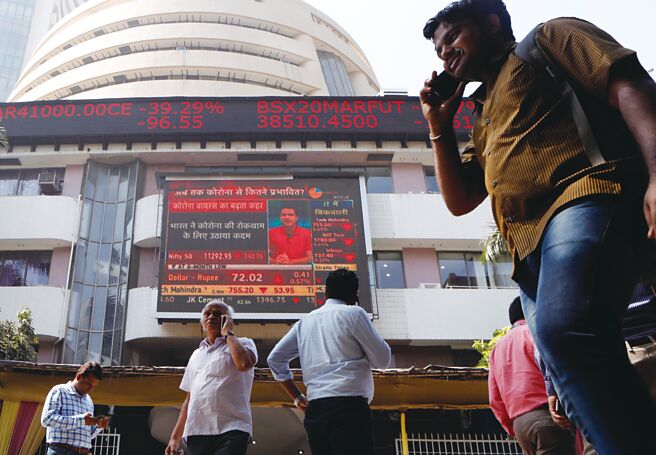 印度Sensex指數自6月15日低點以來，上漲約15％。圖／美聯社