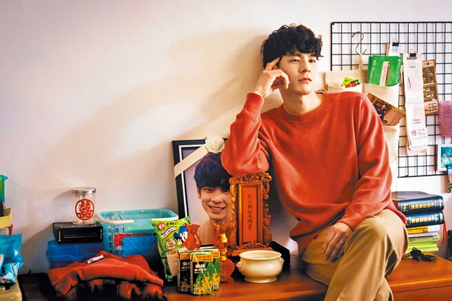 林柏宏挑战演出同志冤鬼，剧情笑料百出。（金马提供）