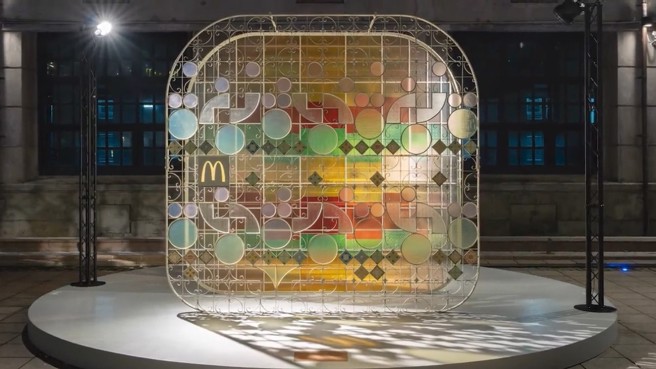 44届时报金像奖设计类-佳作/《城市印象大麦克》装置艺术展/麦当劳／李奥贝纳。(图／主办单位提供)