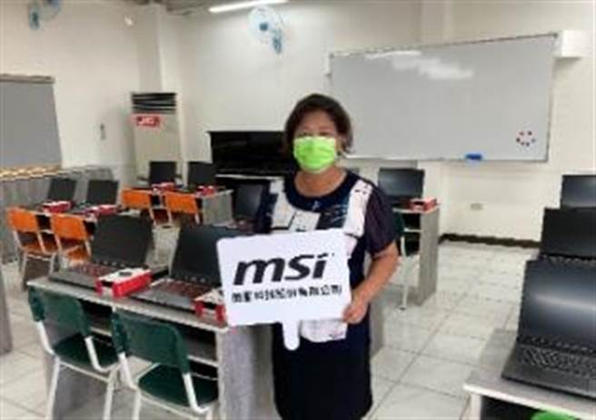 微星助云林口湖乡蚵寮学堂重建。（微星提供）