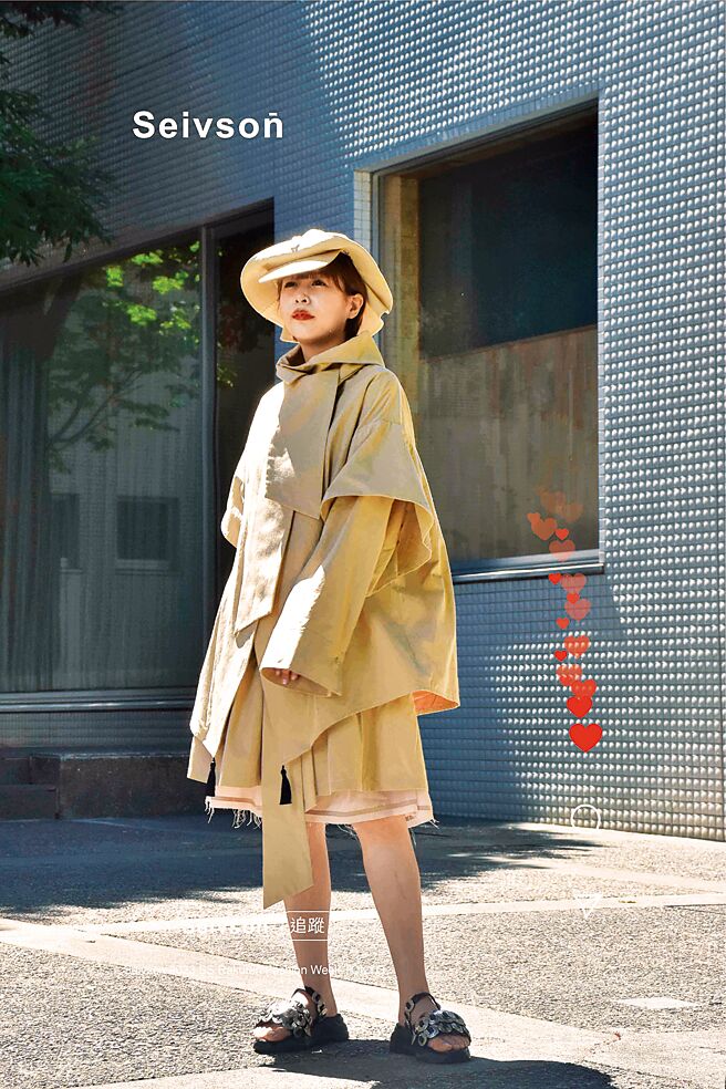 Seivson擅長解構重組的繁複版型，本季延續過往風格並邀請人氣Youtuber Ru醬演繹。（Seivson提供）