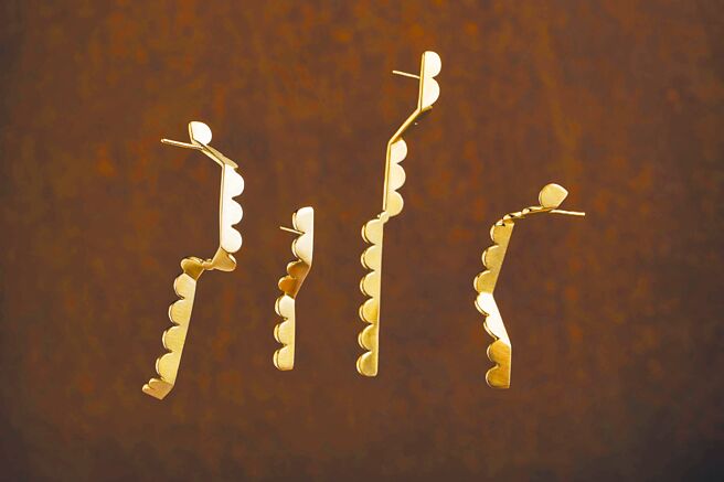 以覺學INTZUITION產品製程都以最低限制方式稱生產，且選擇回收後可完全回歸產業循環鏈的材質，展現永續時尚的態度。（以覺學INTZUITION提供）