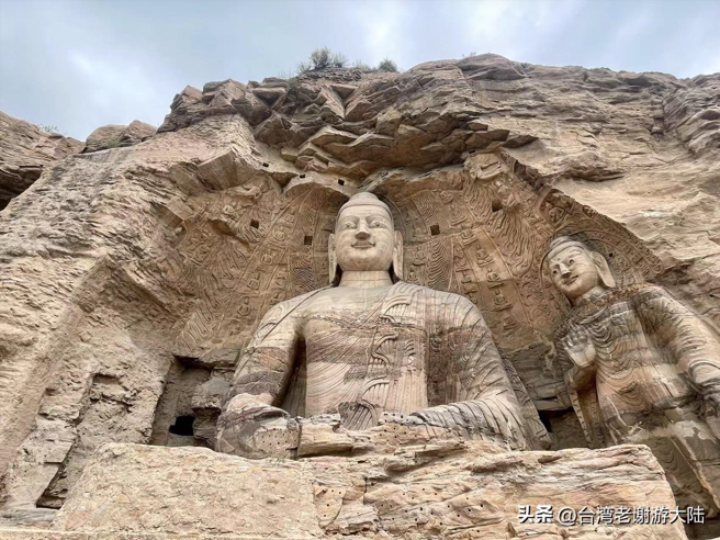 云冈石窟第20窟—北魏道武帝拓拔珪。（作者提供）