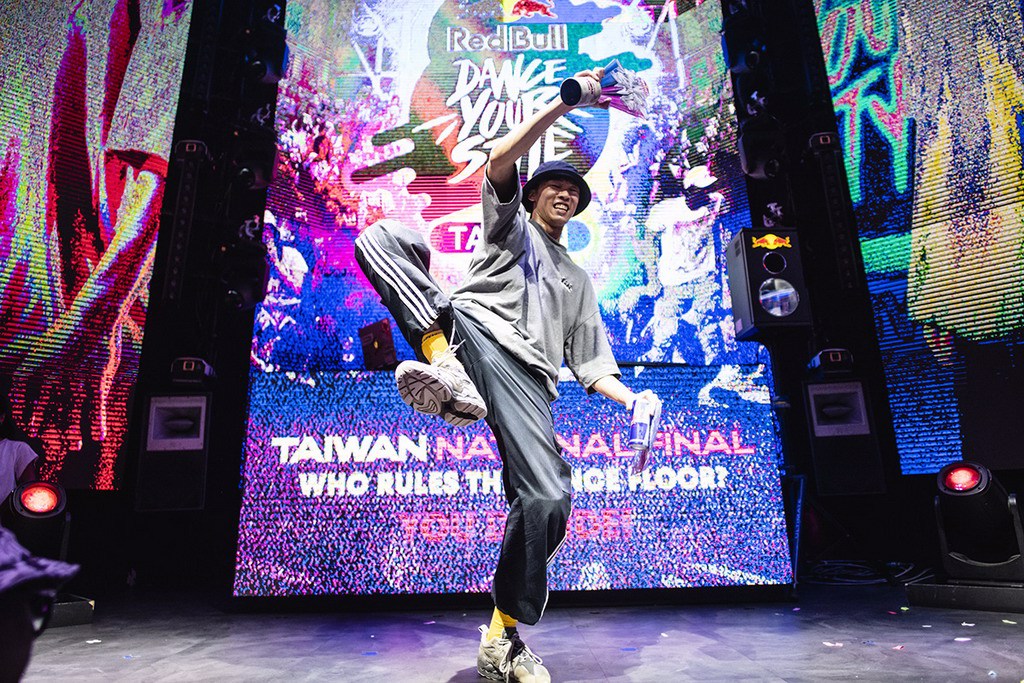 2022 Red Bull Dance Your Style台灣大賽最終由「神奇肢體使用者」Diao奪下冠軍。(Red Bull提供)