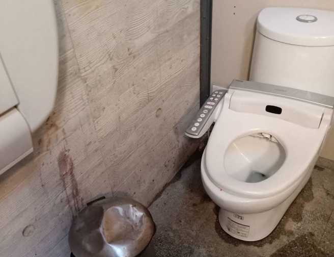 民眾党新竹市长候选人高虹安表示，新竹市政府早在2019年就在公厕装设免治马桶，但民眾反映不佳。（图／翻摄自高虹安脸书）