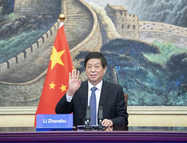 大陆全国人大常委会委员长栗战书将访问俄国，出席第七届东方经济论坛全会。（资料照／新华社）