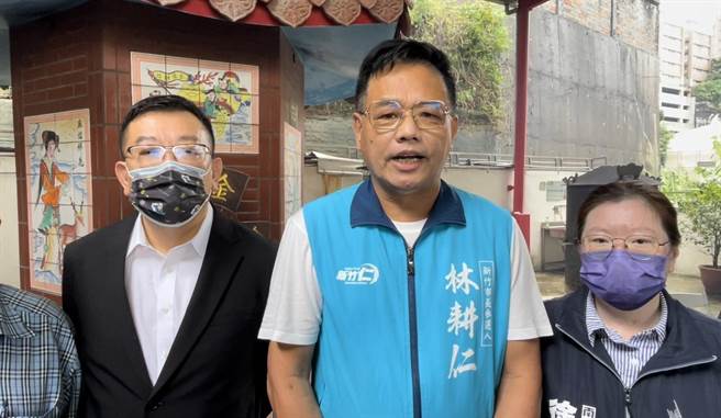 林耕仁4日表示，若公园连厕所都没有，讨论是否装设免治马桶一点意义都没有，别搞错重点了。（林耕仁提供／陈育贤新竹传真）