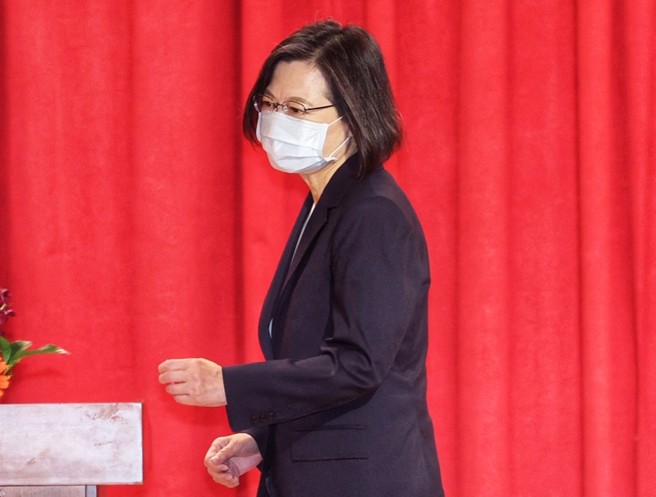 总统蔡英文4日出席职能治疗师全国联合会2022年创会20周年庆祝大会暨会员代表大会，仍大力为陈时中宣传。（资料照，黄世麒摄）