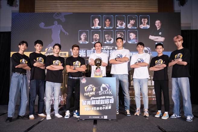 蔡承佑（左起）、王品澔、张庭瑚、贺军翔、郑志龙、田垒、朱俊翰 、张杰程、金云。（宽宏艺术提供）