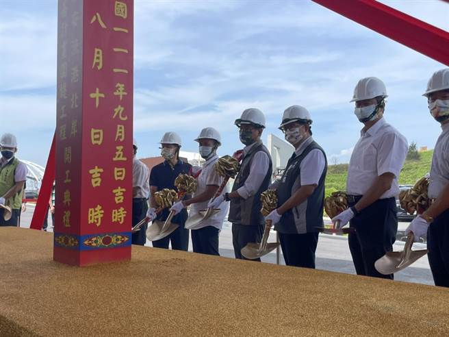 桃园市永安渔港北岸围堤5日开工，预计2023年完工。（吕筱蝉摄）