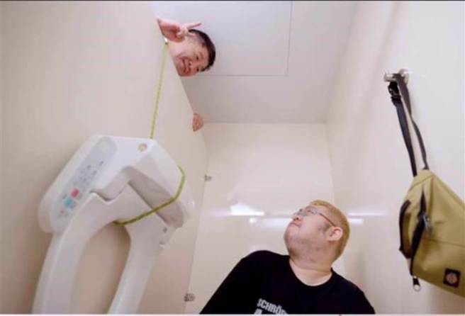 陳時中拍攝宣傳片，因為有窺探四叉貓上廁所的畫面而備受質疑。（取自陳時中原宣傳片）