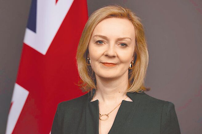 特拉斯。（摘自英国政府官网）