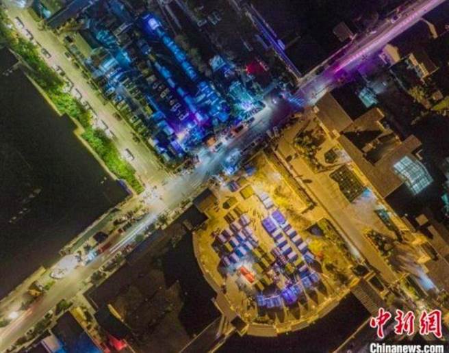 四川泸定县地震增至65死248伤12失联 逾5万人临时安置（中新网）