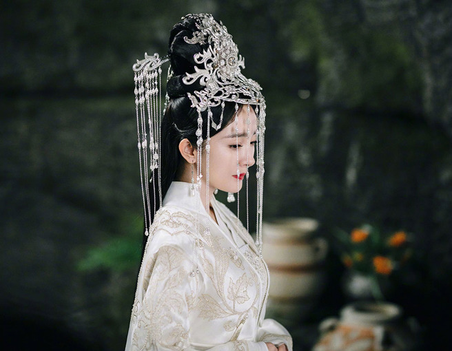 西晋公主落难民间沦为富家千金的贴身婢女，期间惨遭凌辱虐待，6年后总算奇蹟復位，回宫第一件事就是灭了小姐一家。（示意图／达志影像）