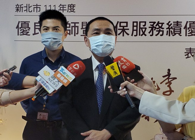 侯友宜市长表示：感谢所有老师的辛劳，新北市永远是老师们最坚强的后盾。(照片/教育局提供)

