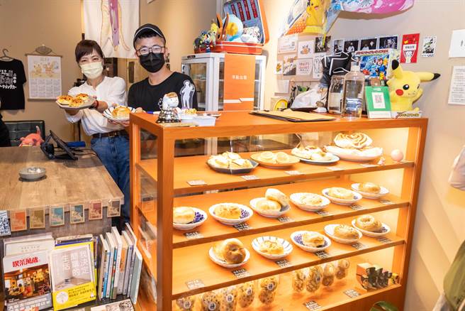 沈慧虹（左）表示，她参选后的首波政策就是「旧城再起3支箭」，盼能帮助有梦想的年轻朋友度过创业初期的辛苦。（陈育贤摄）